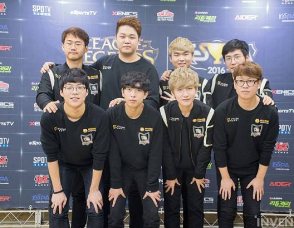 是哈密尔顿 是哈密尔顿